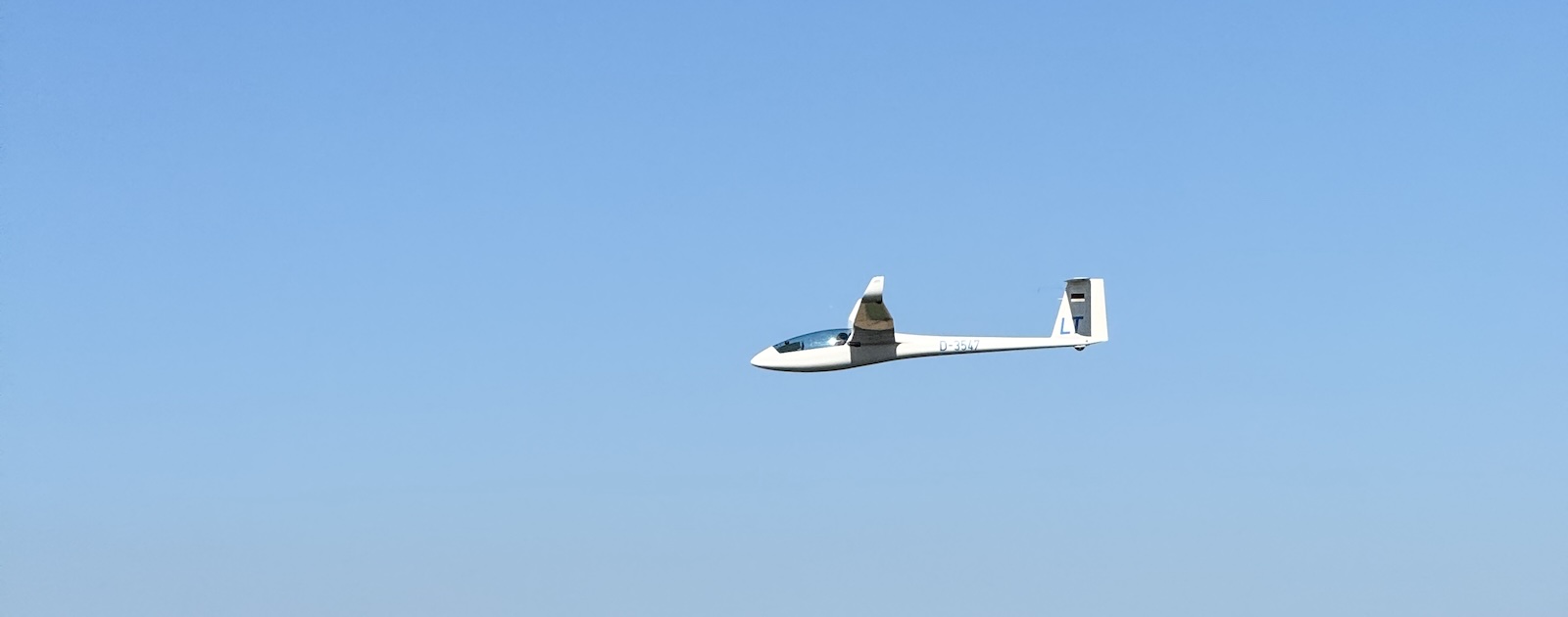 Compare competition flights side by side